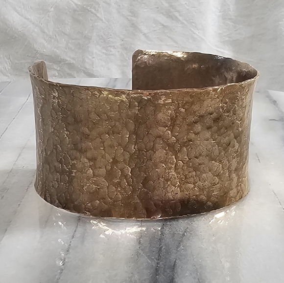 Source Unknown Jewelry - Hammered copper cuff bracelet measurements in pics wearable art